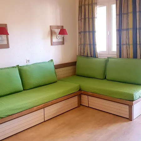 Studio 4 Personnes, Climatise, Rez De Jardin * Saint-Raphael (Var)