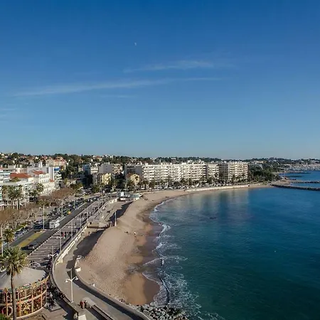 Studio 4 Personnes, Climatisé, Rez De Jardin Saint-Raphaël